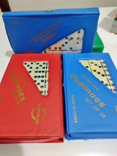 Jogo de Dominó - Conjunto Completo 28 Peças
