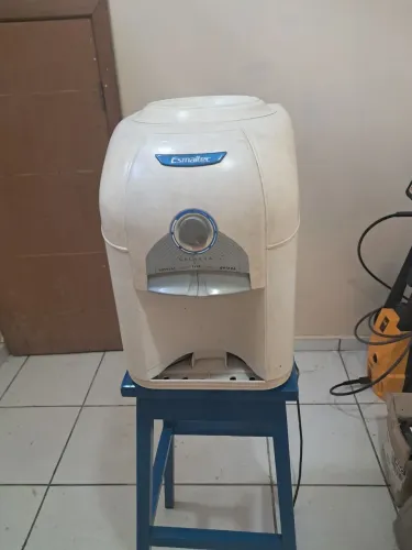 Bebedouro Esmaltec Gelágua