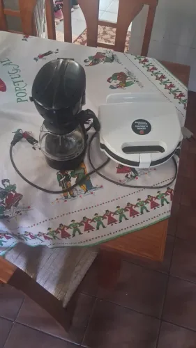 Sanduicheira Kitchen Gourmet + Cafeteira elétrica 