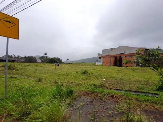 LOTES / ÁREA 1443 metros quadrados  em Rio Pequeno - Camboriú - SC