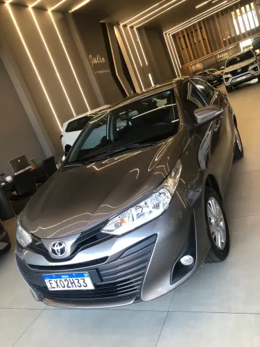 Toyota Yaris XL Sedan 1.5 Flex 16V 4P Aut. 2019