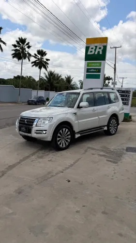 Mitsubishi Pajero HPE Full 3.2 4X4 T.i.dies. 5P AUT 2018