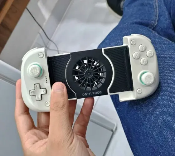 Controle Bluetooth Data Frog X3 com Cooler Android e Nintendo Switch Gamepad Gamer