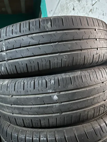 Pneu usado Aro 14 Continental