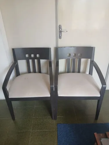 2 Cadeiras de sala