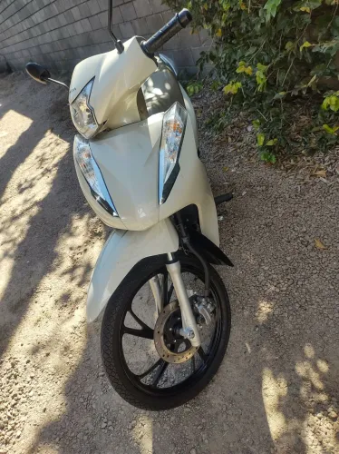 Honda biz 125 RS 15,500