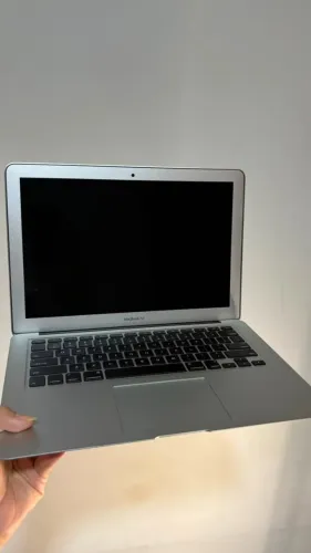 Notebook Apple Macbook Air 13" (A1466 - 2017) - Core i7 | 8GB RAM | SSD 256GB