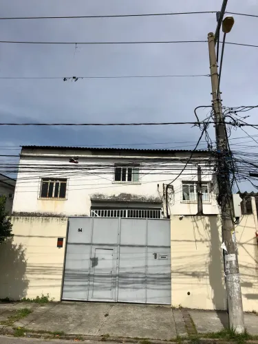 Galpão amplo e versátil para várias atividades