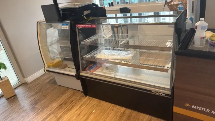 BALCAO VITRINI - SECO