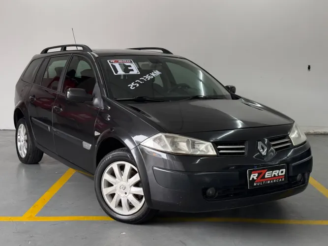 Renault Megane Grand Tour Dynamique 2.0 16V Mec. 2013