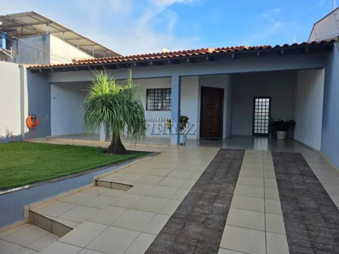 Casa à venda na região sul de Londrina - Monte Belo