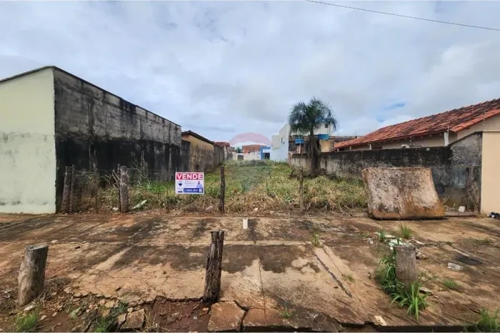 TERRENO À VENDA NO SETOR SÃO FRANCISCO - ARAGUAÍNA / TO