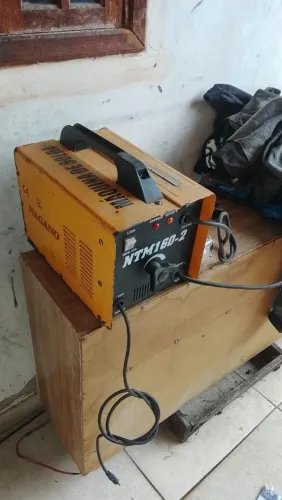 Vendo máquina de solda