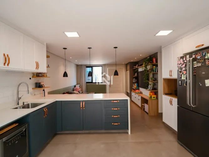 Casa à venda no condomínio Authentiq Granja Viana