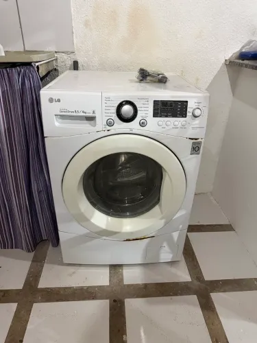 Máquina lava e seca