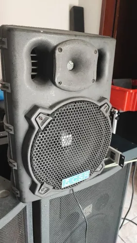 Caixa de som ativa 10" drive titanium 