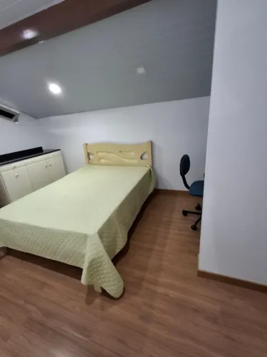 KITINETE MOBILIADA PRÓXIMO À VILA GERMANICA E FURB