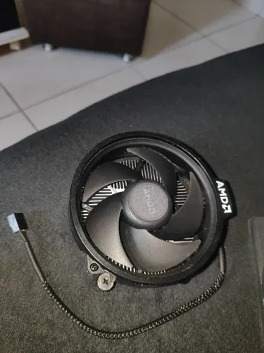 Cooler AMD