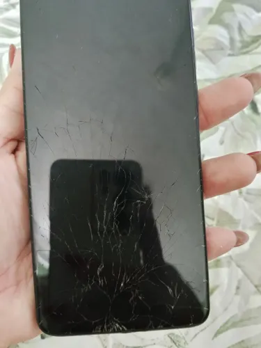 Moto G84 600,00 para negociar