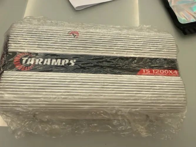 Modulo Taramps Ds 1200x4 2 Ohms Amplificador 1200w Rms 4 Canais Som Automotivo