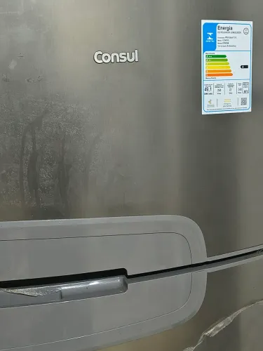 Vende Geladeira Consul 280 litros