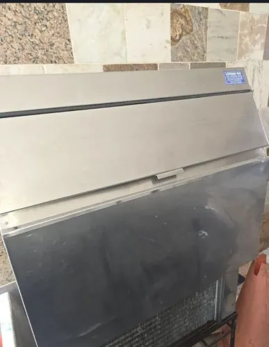 Máquina de gelo evereste 150kg
