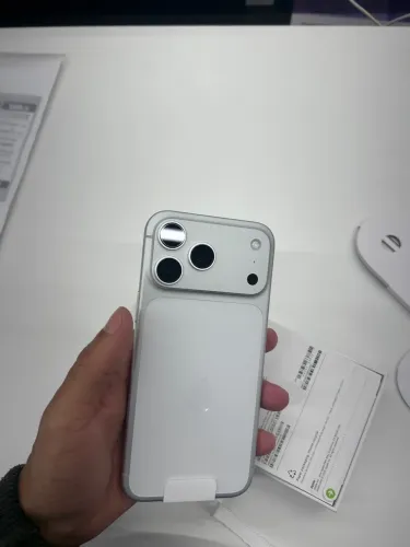 Celular 17 pro max