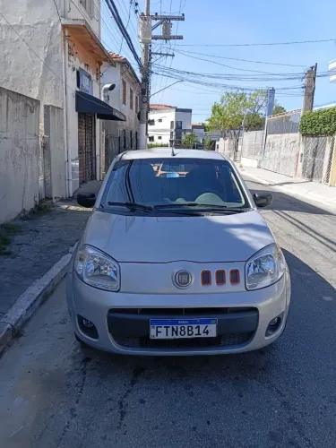 Fiat Uno Vivace Celeb. 1.0 EVO F.flex 8V 5P 2014