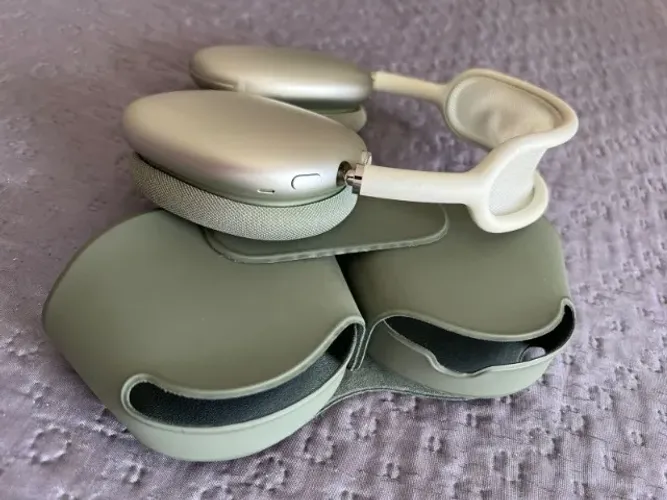AirPods Max Green