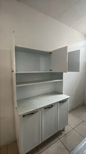 Armário aço piso