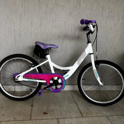 Bicicleta Caloi Ceci aro 20
