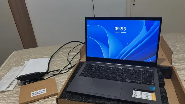 Notebook Samsung Book, Intel Core i3-1115G4, 8GB RAM