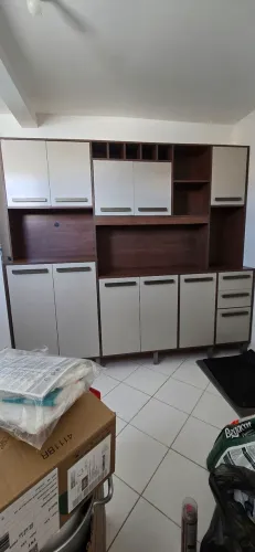 Excelente Armário em MDF - Muito Espaçoso