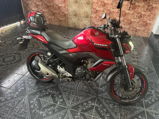 Moto Yamaha Fazer 150 ABS
