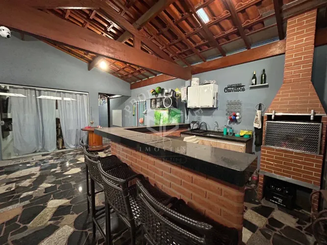Ótima Casa no Condomínio Alexandre Janoski Filho em Limeira-SP