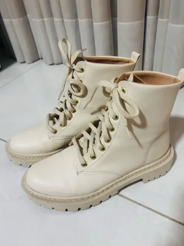 Bota coturno bege 36
