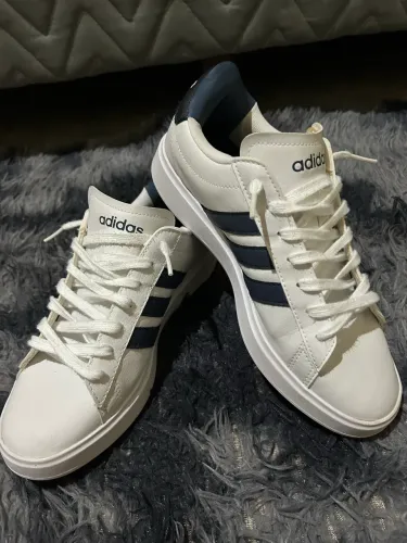 Sapato adidas