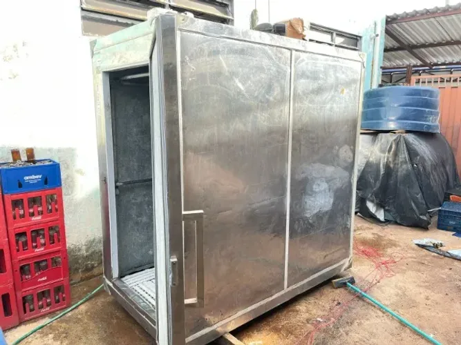 Câmara Fria Refrimate 4000L Inox 220V - Ideal Hortifruti, Mercado e Açougue