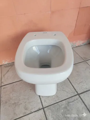  Vaso Sanitário Celite Convencional Premium - Semi-novo (Modelo Carenado)
