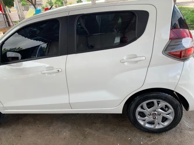 Fiat Mobi Drive GSR 1.0 Flex 6V 5P 2018