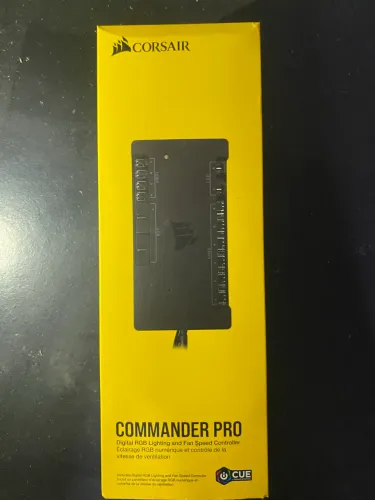 CORSAIR COMMANDER PRO