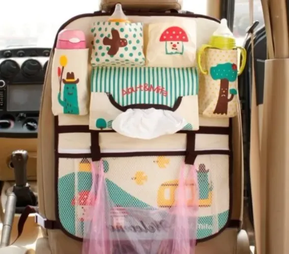 Organizador infantil para carro