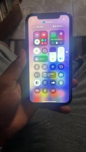 Vendo iPhone XR 128 gigas