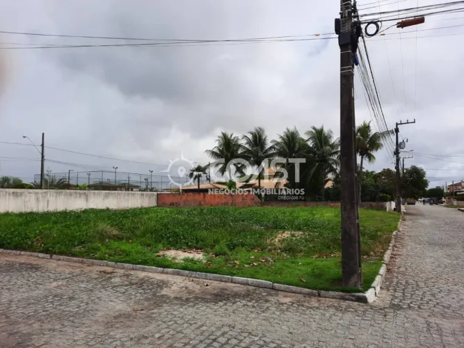 VENDO LOTE DE ESQUINA NO CONDOMÍNIO MELÍCIO MACHADO  450m² (15x30), PRÓXIMO À PRAIA E AO S