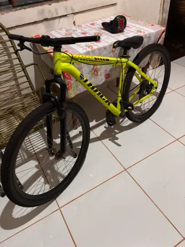 Vendo aro 29 600 reais pra ir embora