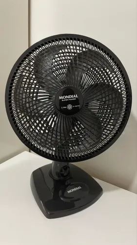 Ventilador de Mesa Mondial Super Power 30cm 3 Velocidades Preto 220v