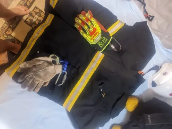 Roupa bombeiro aproximação combate a incendio