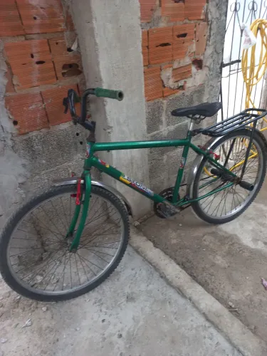 Bicicleta boa pra trabalhar tem que mexer nos freios