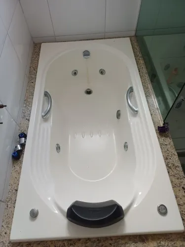 Banheira com Hidromassagem Mondialle Design