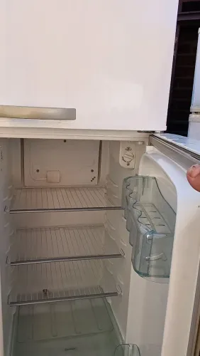Geladeira funcionando perfeitamente vendo